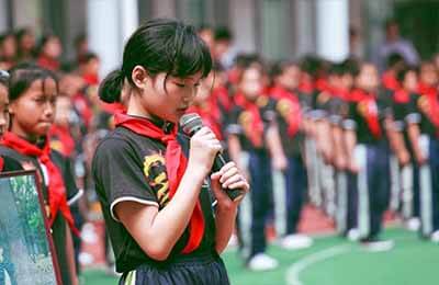 借助运动心理学家指导篮球运动员减压的方案_2